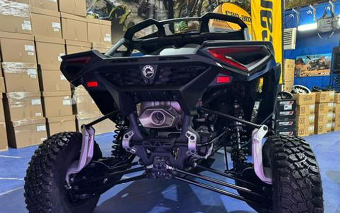 2024 Can-Am Maverick R X RS with Smart-Shox