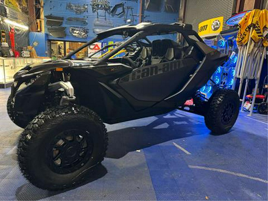 2024 Can-Am Maverick R X RS with Smart-Shox