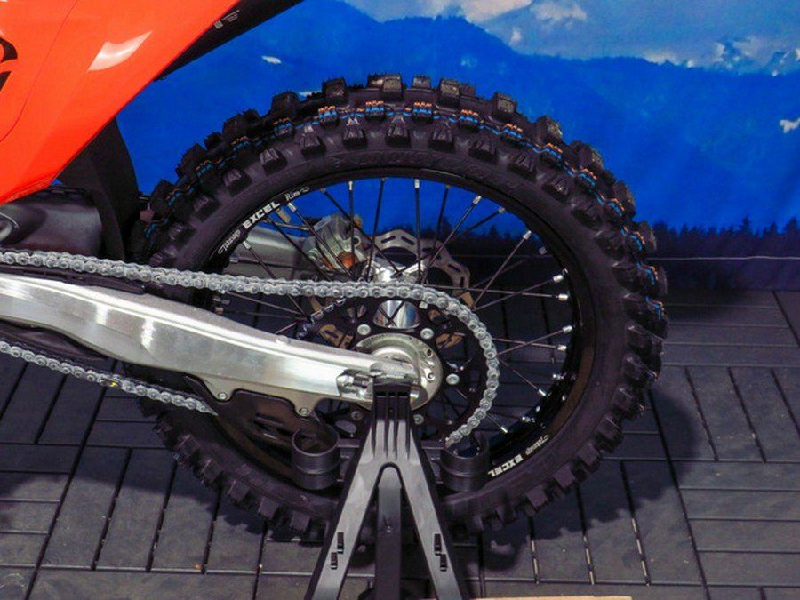 2025 KTM SX 250