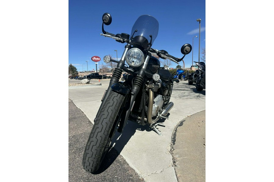 2020 Bonneville Bobber Base - Triumph