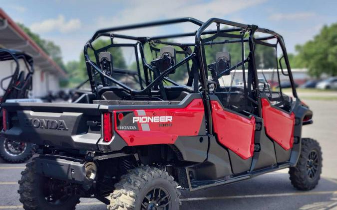 2023 Honda Pioneer 1000-6 Crew Deluxe