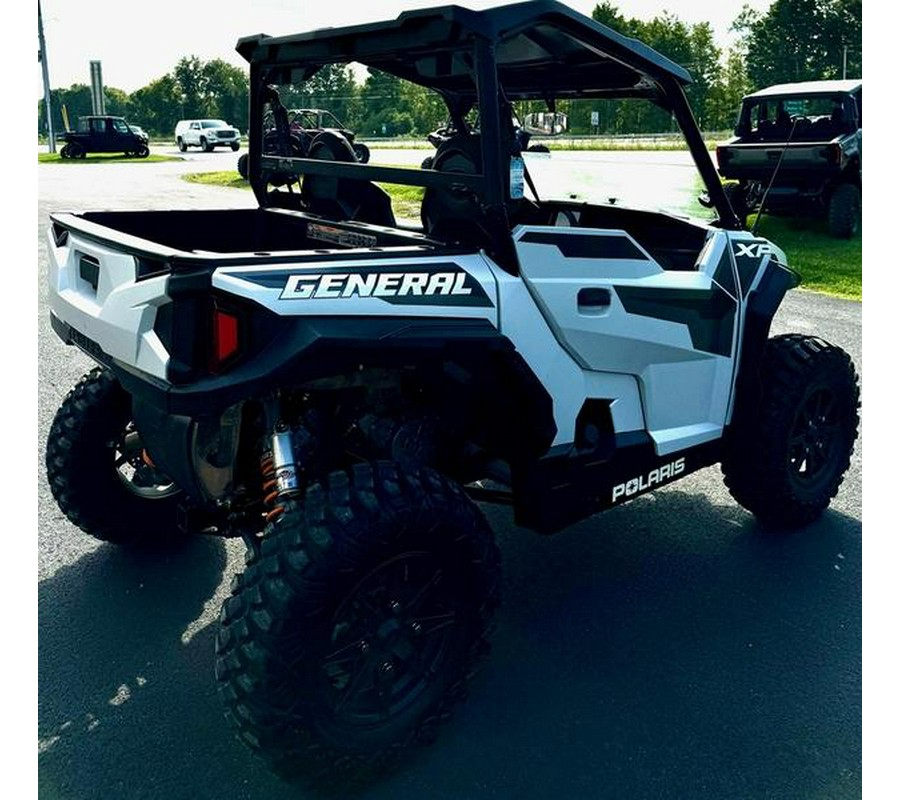 2022 Polaris® General XP 1000 Deluxe Ride Command