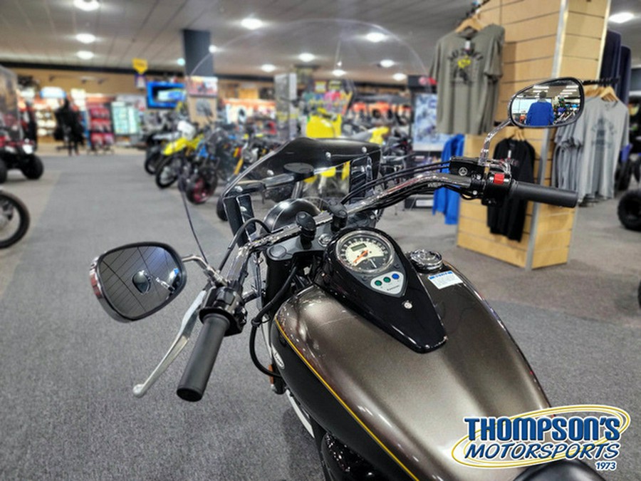 2023 Kawasaki Vulcan 900 Classic