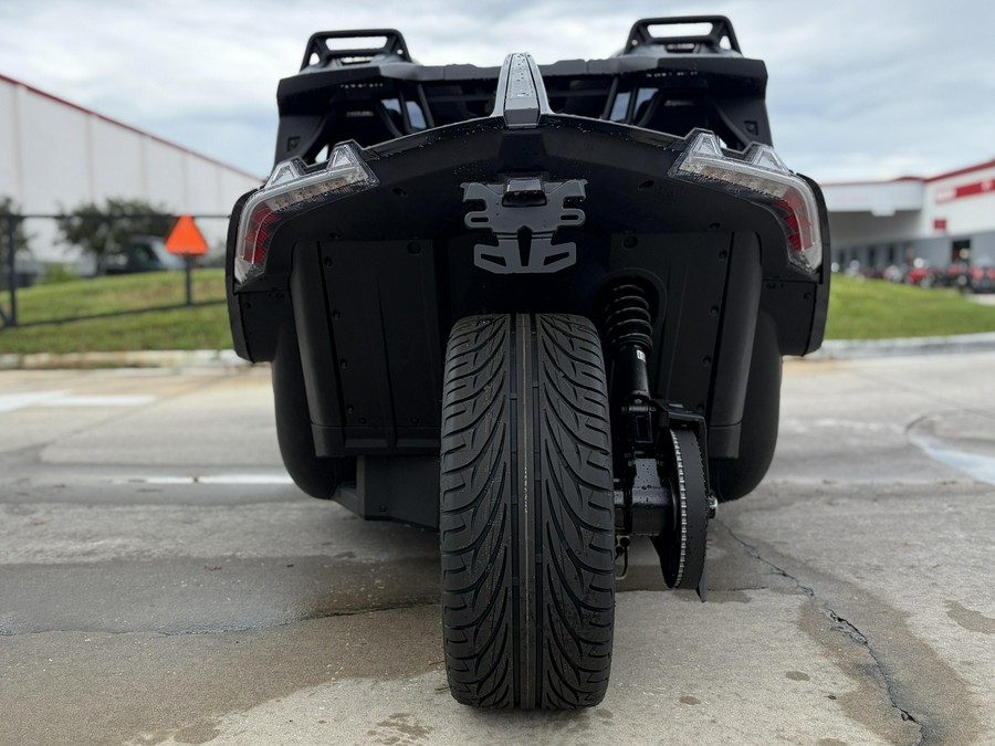 2026 Slingshot S AUTODRIVE