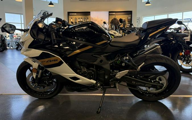 2026 Kawasaki Ninja® ZX™-4RR ABS