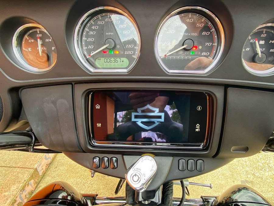 2022 Harley-Davidson® FLHTCUTG - Tri Glide® Ultra