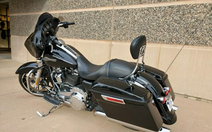 2021 Harley-Davidson Street Glide Vivid Black