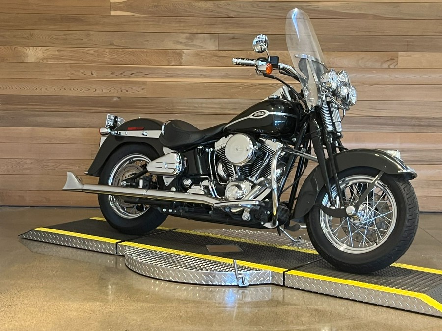 2005 Harley-Davidson FLSTSC/FLSTSCI Softail® Springer® Classic