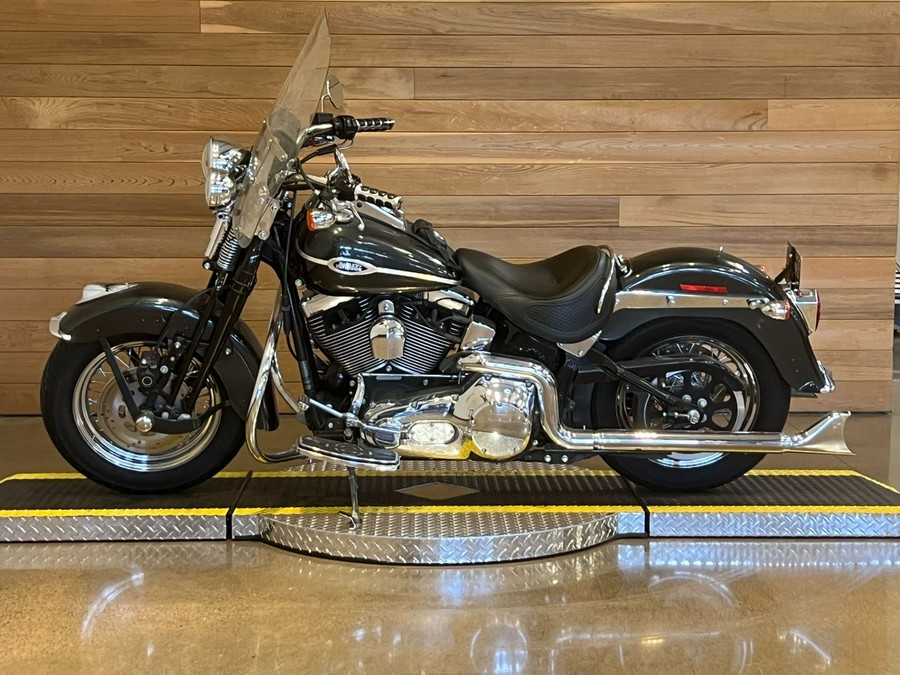 2005 Harley-Davidson FLSTSC/FLSTSCI Softail® Springer® Classic