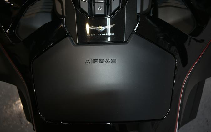 2024 Honda Gold Wing® Tour Airbag Automatic DCT