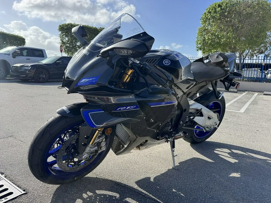 2026 Yamaha YZF R1M