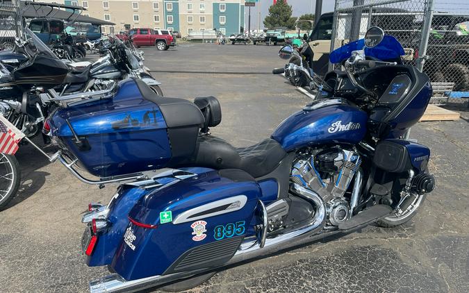 2022 Indian Motorcycle Pursuit® Limited® with Premium Package