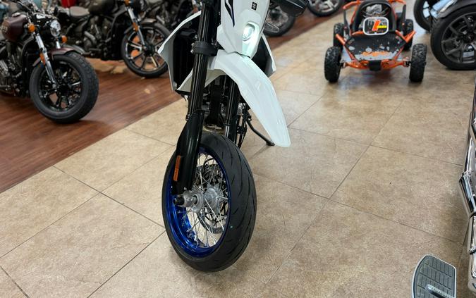 2026 Suzuki Motor of America Inc. DR-Z4SM+