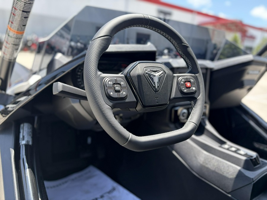 2026 Slingshot SLR AUTODRIVE