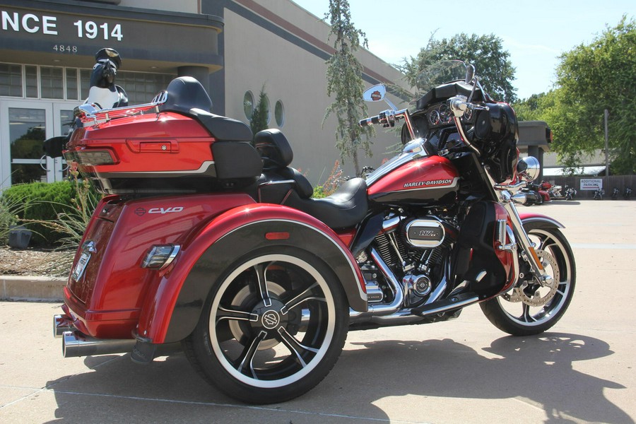 2021 Harley-Davidson CVO Tri Glide