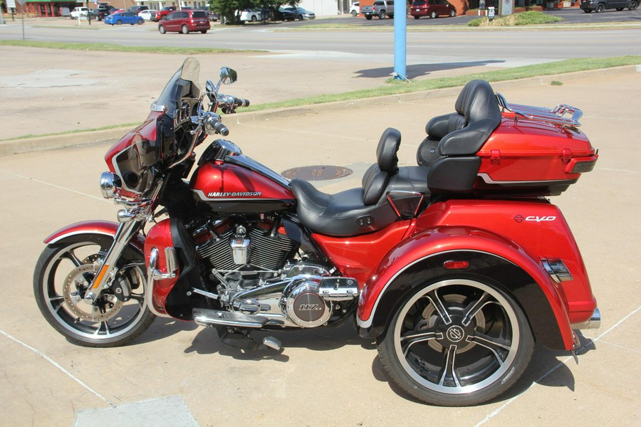 2021 Harley-Davidson CVO Tri Glide
