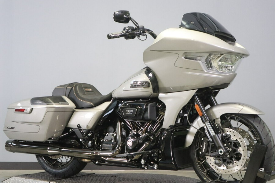 2023 Harley-Davidson CVO Road Glide