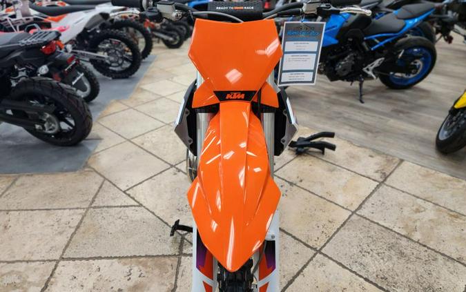 New 2024 KTM 125 SX ORANGE