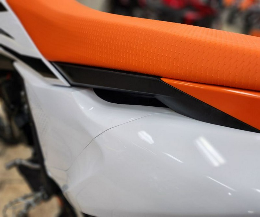 New 2024 KTM 125 SX ORANGE