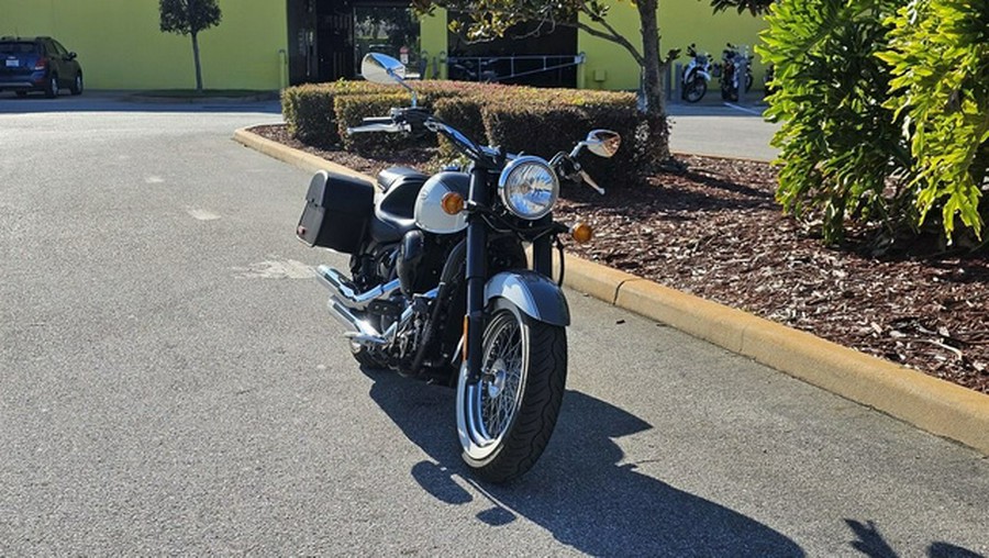 2024 Kawasaki Vulcan 900 Classic