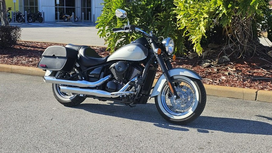 2024 Kawasaki Vulcan 900 Classic