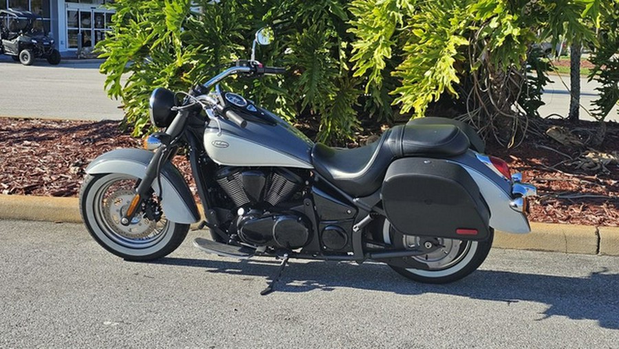 2024 Kawasaki Vulcan 900 Classic