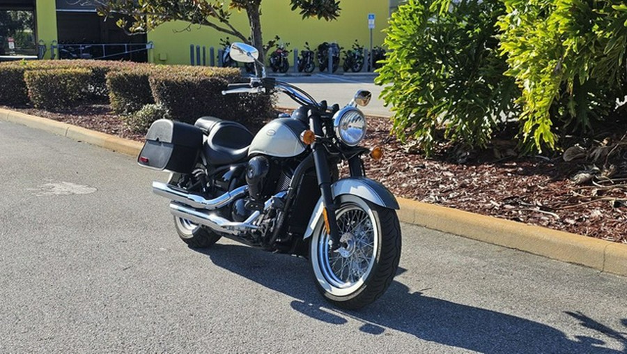 2024 Kawasaki Vulcan 900 Classic