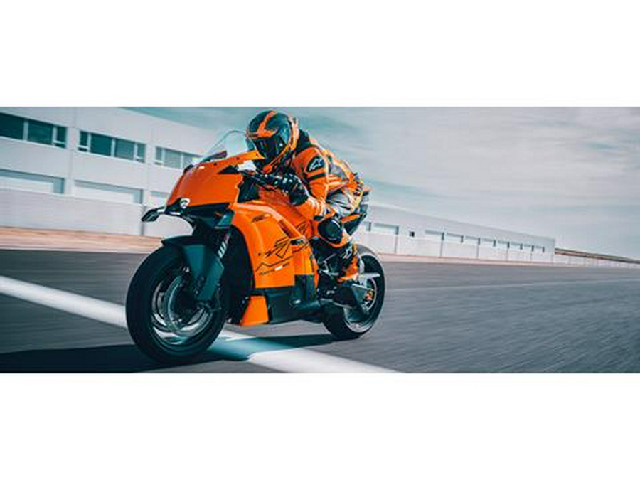 2026 KTM 990 RC R