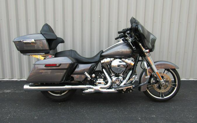 2014 Harley-Davidson® FLHXS - Street Glide® Special