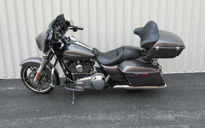 2014 Harley-Davidson® FLHXS - Street Glide® Special