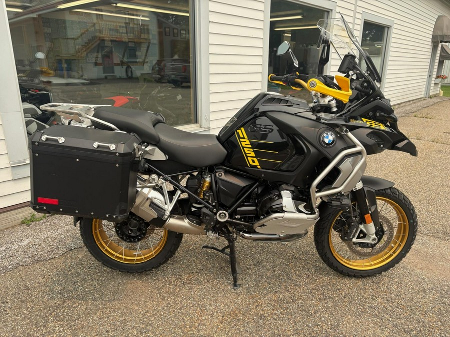 2021 BMW Motorrad BMW R 1250 GS Adventure 40th Anniversary Black and Yellow
