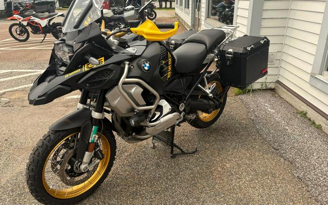 2021 BMW Motorrad BMW R 1250 GS Adventure 40th Anniversary Black and Yellow