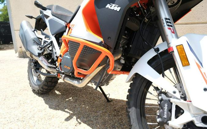 New 2024 KTM 1290 SUPER ADVENTURE R OT WHITE