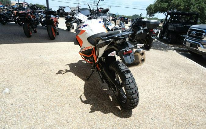 New 2024 KTM 1290 SUPER ADVENTURE R OT WHITE