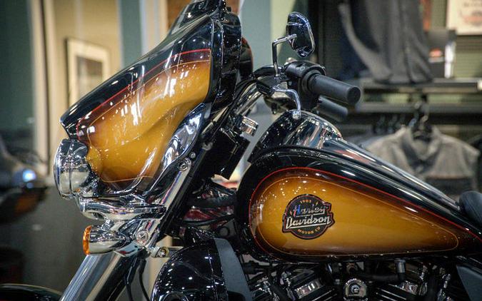 2024 Harley-Davidson® FLHTCUTG - Tri Glide® Ultra