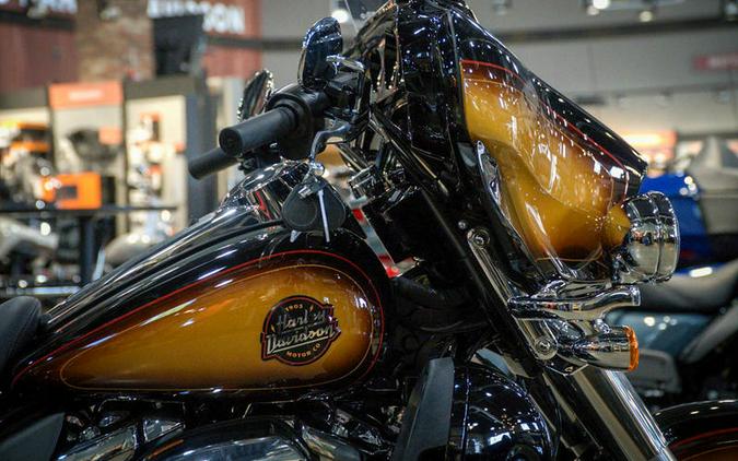 2024 Harley-Davidson® FLHTCUTG - Tri Glide® Ultra