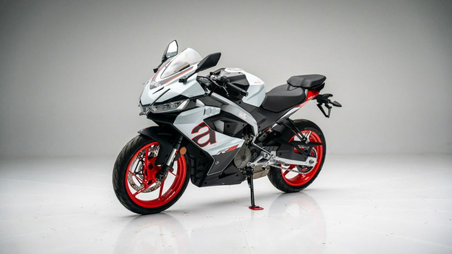 2025 Aprilia RS 457