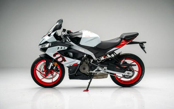 2025 Aprilia RS 457