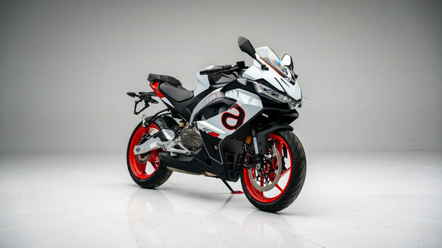 2025 Aprilia RS 457
