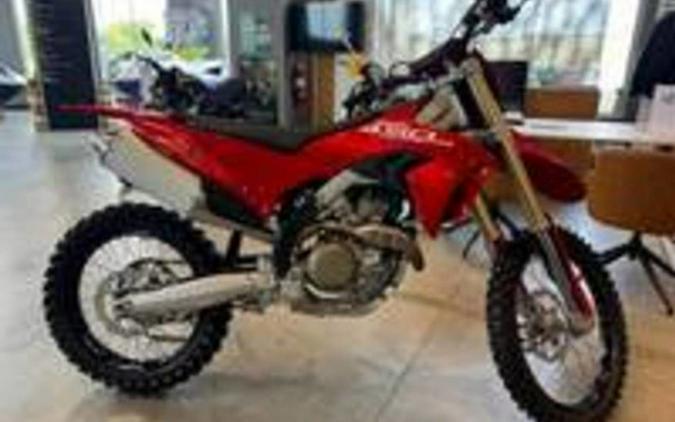 2026 DUCATI D: Desmo MX 450