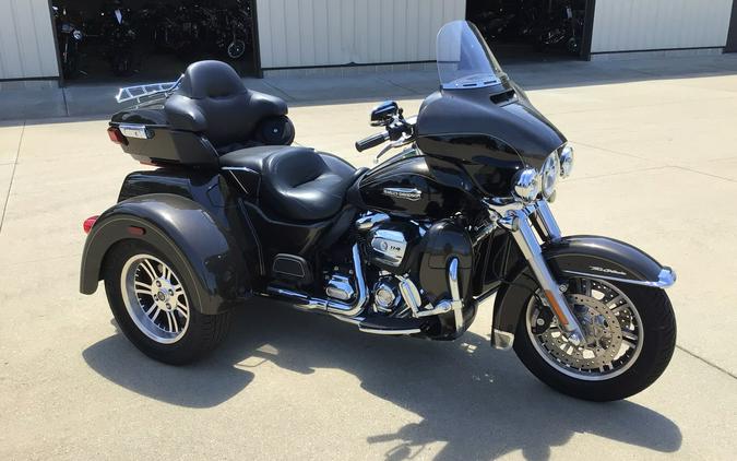 FLHTCUTG 2020 Tri Glide Ultra