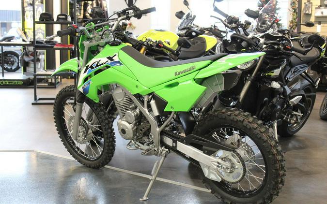 2027 Kawasaki KLX® 140R L