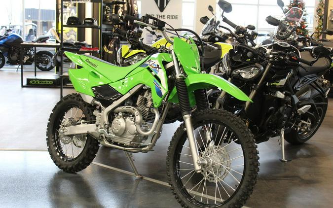 2027 Kawasaki KLX® 140R L
