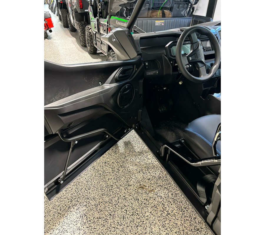 2026 Kawasaki Teryx® KRX4® 1000 Blackout Edition