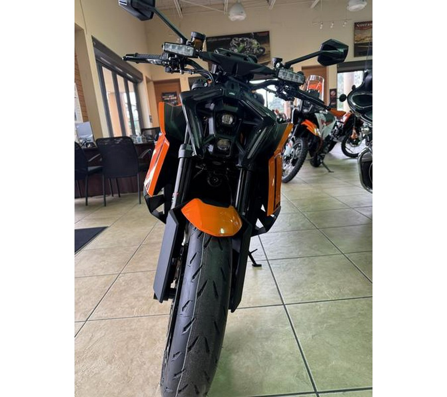 2025 KTM 1390 Super Duke R EVO