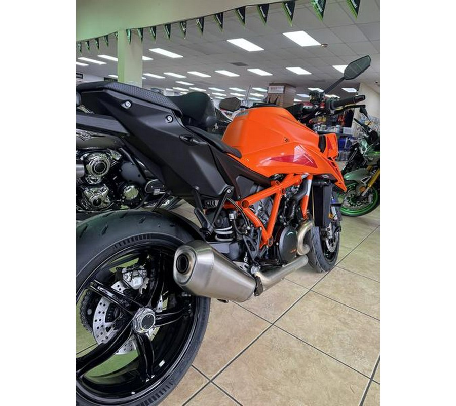 2025 KTM 1390 Super Duke R EVO