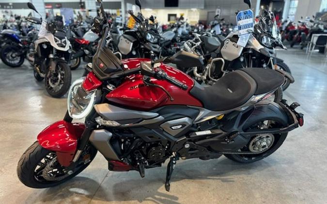 2026 Ducati D: X Diavel V4