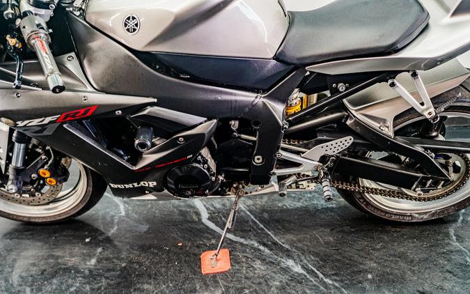 2002 Yamaha Motor Corp., USA YZF-R1