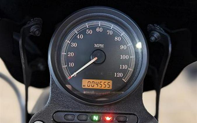 2013 Harley-Davidson Sportster® Iron 883™