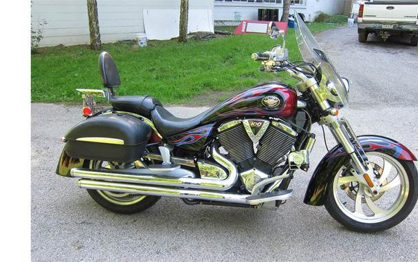 2006 Victory Motorcycles KINGPIN DELUXE